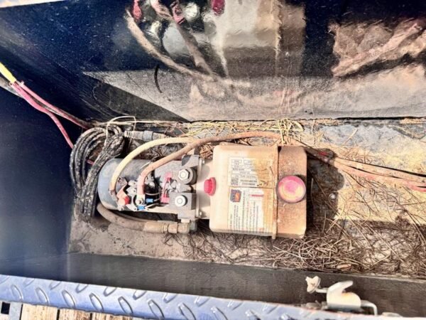 02BC7B01-E346-4C17-B192-F9C6FD2FC6D7 2021 Maxx-D Trailers LHX10234 102″ X 34′ 40K (Rated at 25.9k) Flatbed Gooseneck W/ MAXX Ramps