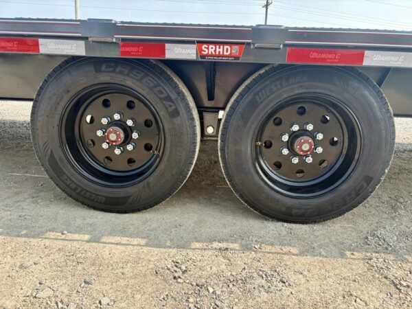 0FE9C871-5A4C-4912-BE8F-3C9FF48529B1 Deluxe 25,000 GVWR Flatbed Tilt Gooseneck Trailer – Two 12K