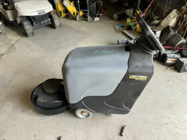 Karcher Lightning BDP 50/2000 W Good Batteries 1.002-044.0 36 Volt 2021 Windsor