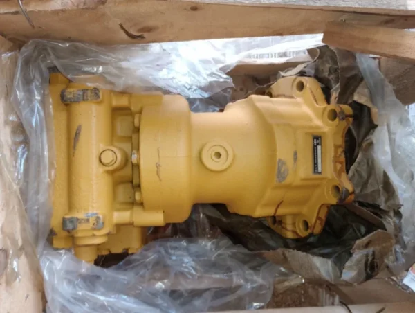 1-22-768x578 Komatsu Swing Motor Assembly 706-75-09703 New