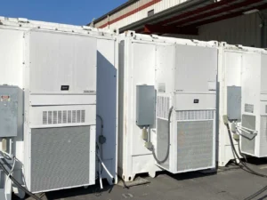 40 Foot High-Cube Insulated Shipping Container with 5 Ton Bard HVAC