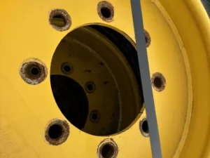 Camso 33×12-20 Solid Steer Tires With Rims 7.5-20 Rim 8 Lug Gehl Cat Case JCB