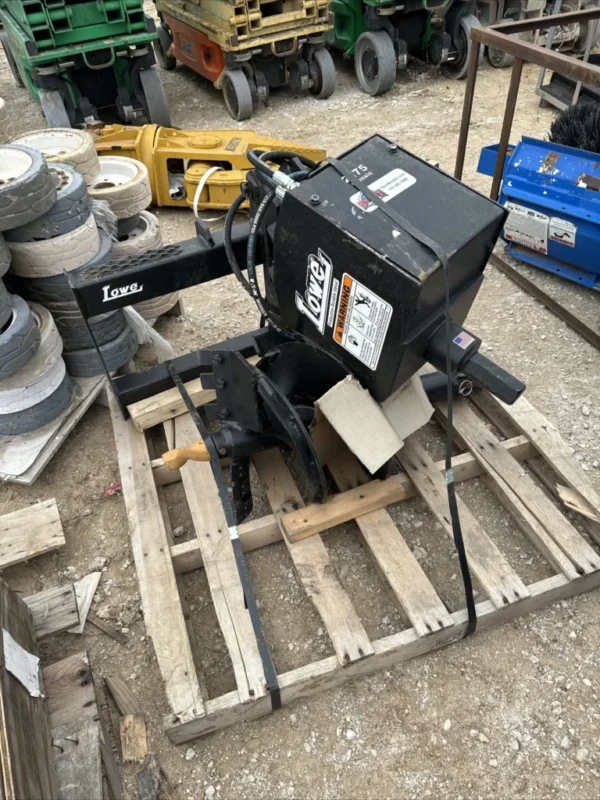 1-66-768x1024 Lowe 2175 Classic Round Auger Drive Digger with 18″ Wide Bit Fits Skid Steer