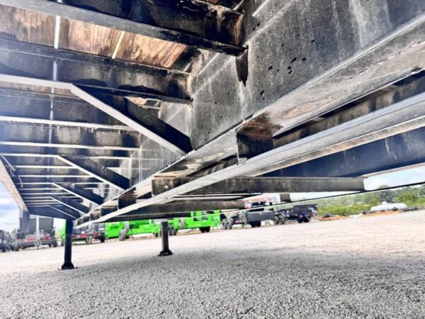 11FA6DF4-F1BA-4970-B750-6F642975C09C 2021 Maxx-D Trailers LHX10234 102″ X 34′ 40K (Rated at 25.9k) Flatbed Gooseneck W/ MAXX Ramps