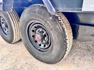 2021 Other PJ 102″ x 40′ Gooseneck Straight Deck Hotshot 18k