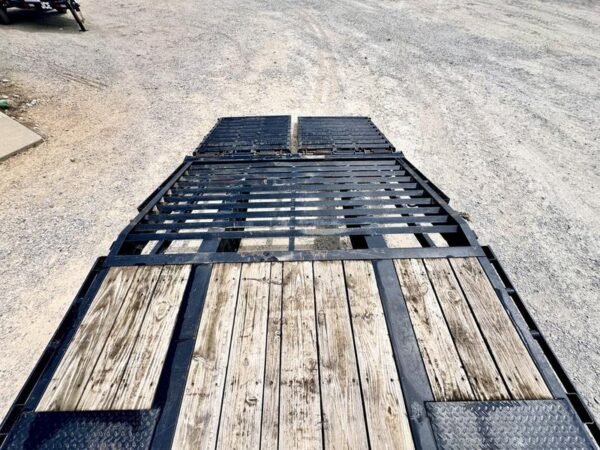 1EDB6D29-A06D-4F1D-AACD-8E8CB4C027F7 2021 Maxx-D Trailers LHX10234 102″ X 34′ 40K (Rated at 25.9k) Flatbed Gooseneck W/ MAXX Ramps