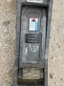 Total Source – Hydraulic Forklift Jack, 15400 LB. Cap., 2.5″-16.5″ Lift Height