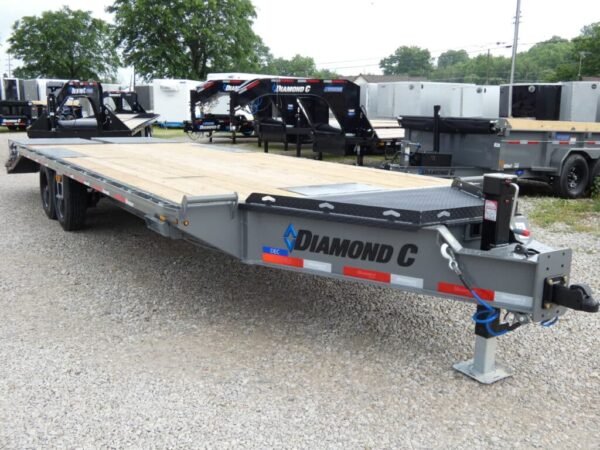 2025-diamond-c-dec208-102-x-24-18k-deck-over-trailer-with-max-ramps-stock 2025 Diamond C DEC208 102″x 24′ 18k Deck-Over Trailer With MAX Ramps Stock #301163 – Spencer Trailers