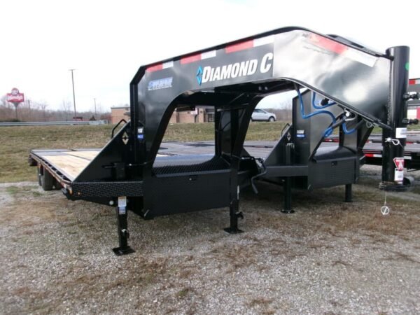 KODAK Digital Still Camera 2025 Diamond C FMAX210 102″x 30′ 25k Equipment Trailer With MAX Ramps Stock #295528 Gooseneck Trailers – Spencer Trailers