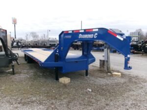 KODAK Digital Still Camera 2025 Diamond C FMAX210 HDT 102″x 32′ 25k Hydraulic Dovetail Gooseneck Trailers Stock #296003 – Spencer Trailers