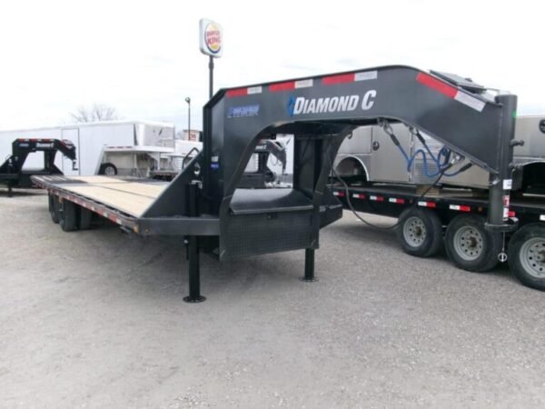 KODAK Digital Still Camera 2025 Diamond C FMAX210 HDT 102″x 32′ 25k Hydraulic Dovetail Gooseneck Trailer Stock #296128 Gooseneck Trailers – Spencer Trailers
