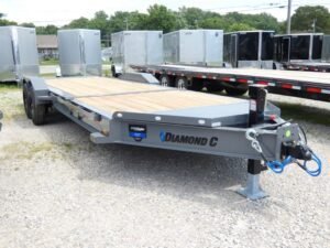 2025 Diamond C HDT210 82″x 22′ 20k Split-Deck Tilt Equipment Trailer Stock #301892 – Spencer Trailers
