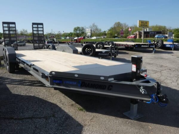 2025 Diamond C LPX207 82″x 22′ 14.9k Equipment Trailer With HD Flip-Knee Ramps Stock #298198 – Spencer Trailers