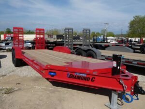 2025 Diamond C LPX207 82″x 22′ 14.9k Equipment TrailerWith HD Flip-Knee Ramps Stock #298197 – Spencer Trailers