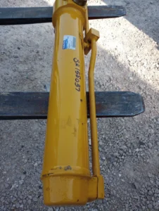 Komatsu Hydraulic Cylinder 4002816M Ships To Commercial Address Only New