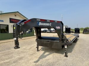 2025 Diamond C FMAX208 28′ x 102″ 18k Engineered Beam With Max Ramps