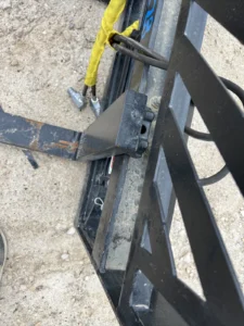 Skid Steer Forks Hydraulic Adjustable universal Cat Bobcat John Deere Gehl