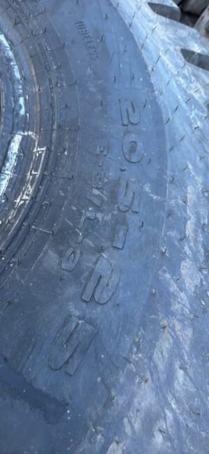 new take of 20.5-25 wheel loader tires