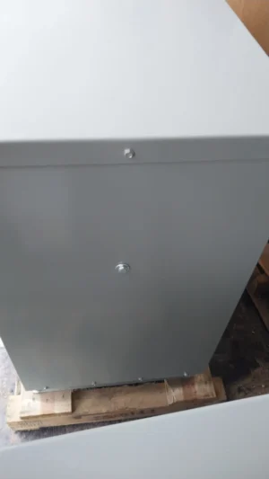 Eaton Dry Type Distribution Transformer V48M28T3016 480DELTA 60HZ 30KVA THREE…