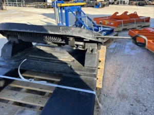 Arrow semi truck trailer mover Fork Lift Fifth Wheel Forklift Cat Skytrak New