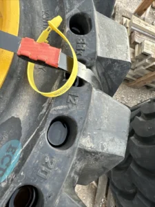 Camso 33×12-20 Solid Steer Tires With Rims 7.5-20 Rim 8 Lug Gehl Cat Case JCB