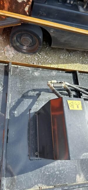 508156580_10237680236173991_8658200323203814640_n-300x650 new skid steer boom brush mower