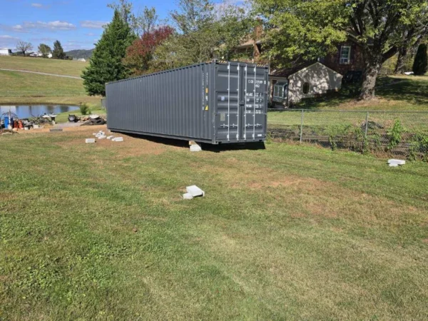 6-1 Shipping Containers 40ft 9’6 Tall