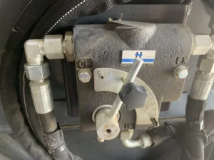 Wolverine Skid Steer Salter Seed Spreader Hydraulic Powered Cat Bobcat Kubota