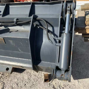 102 inch ACS 4 In 1 wheel loader bucket lightly used 2.5 Cubic Yard Case