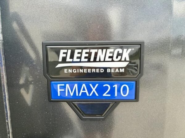 2026 Diamond C FMAX210 2.0 32′ x 102″ Engineered Beam 25k W/ Hydraulic Dovetail