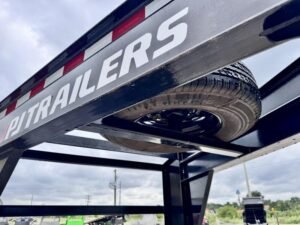 2021 Other PJ 102″ x 40′ Gooseneck Straight Deck Hotshot 18k