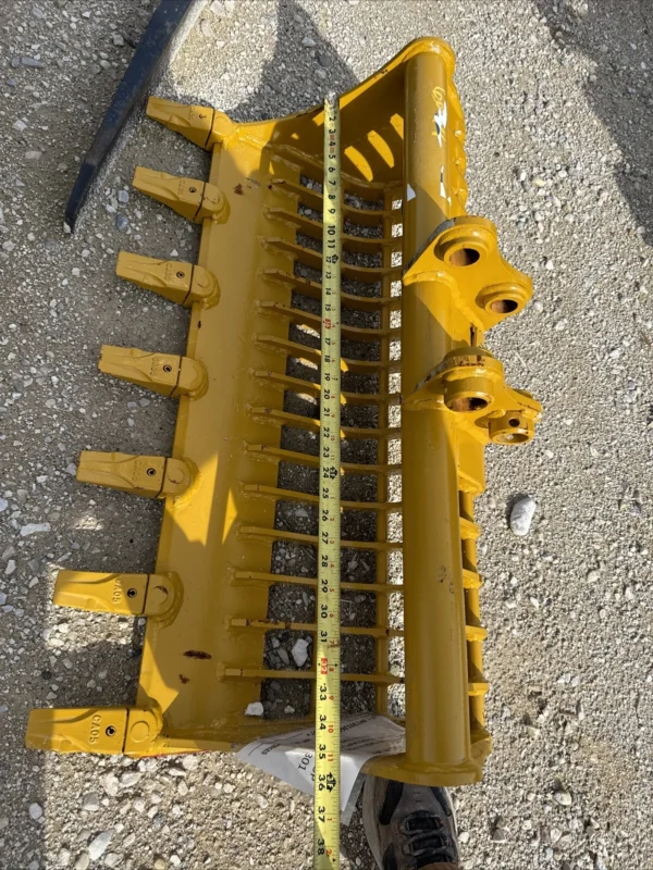 Cat 301 Mini Excavator 36 Inch Skeleton Bucket 30 Mm Pin New