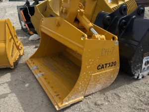 s-l1600-35 72″ Excavator Hydraulic Tilt Bucket for Cat 320 80 Mm Pin New Komatsu Volvo