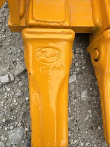 Cat 305 12 Inch Tooth Bucket 45 Mm Pin Mini Excavator New Caterpillar