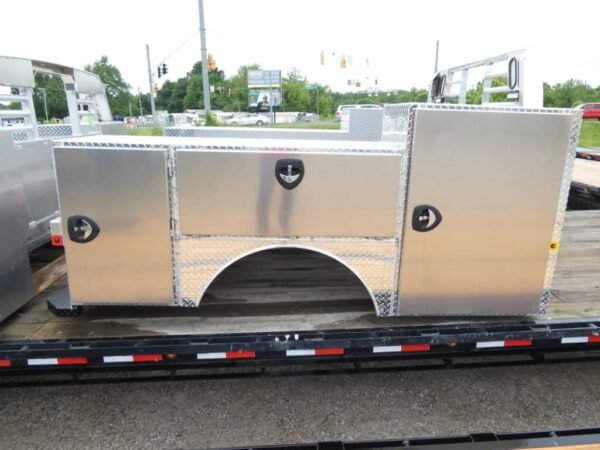 zimmerman-advg-94-x-102-aluminum-service-body-s Zimmerman ADVG 94″x 102″ Aluminum Service Body Stock #25B001 – Spencer Trailers