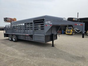 1-7-768x576 2025 Big Bend 6’8″X24′ 3/4 TOP Stock / Stock Combo Trailer