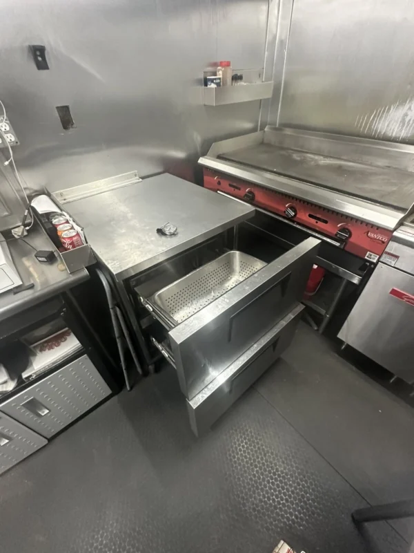 10 2024 empire concession trailer