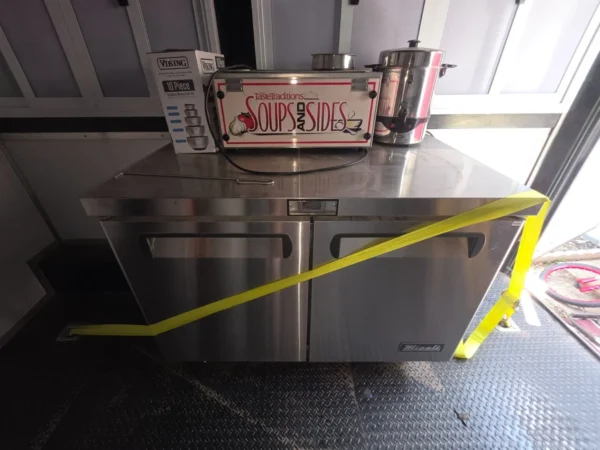 NEW FOOD TRAILER w/all the bells and whistles. 2021 CARGO Mate