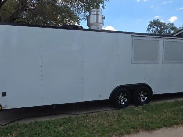NEW FOOD TRAILER w/all the bells and whistles. 2021 CARGO Mate