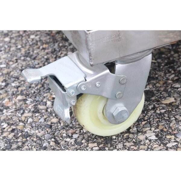 4x6.5stainlessdoubleswingdoor7 4 x 6.5 Stainless Steel Guard Shack, Swing Door, Plain Jane