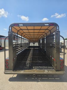 6-2-225x300 2025 Neckover 32’X6’8″ Stock / Stock Combo Trailer
