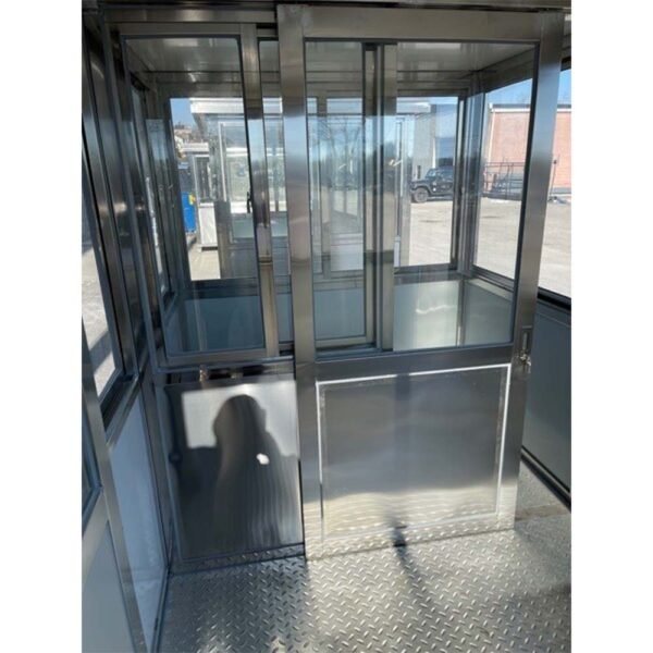 6.5-x-12-stainless-steel-guard-shack-with-partition5 10‘ x 13’ Heavy Duty Stainless Steel Guard Shack, Double Sliding Door, Insulating windows, Insulating Walls , Plain Jane