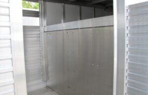 IMG_0114-700x450-1-300x193 2023 EBY Maverick LS 20′ Gooseneck Livestock Trailer