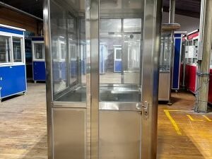 4×5 Stainless Steel Guard Shack, Swing Door, Curved Roof, With Legs and a Table